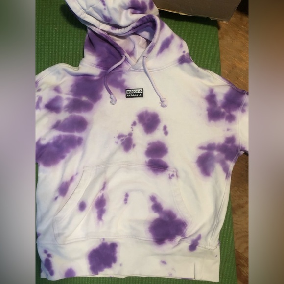 Adidas bundle - Picture 1 of 3